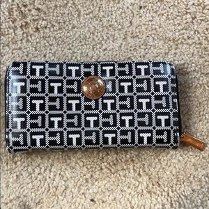Tommy Hilfiger Wallet